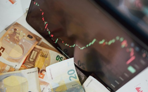 Al via i lavori su strade e marciapiedi del quartiere